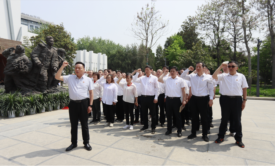 砥礪初心使命，汲取奮進(jìn)力量丨花花牛乳業(yè)集團(tuán)黨委組織開展學(xué)習(xí)“焦裕祿精神”主題黨日活動(dòng)