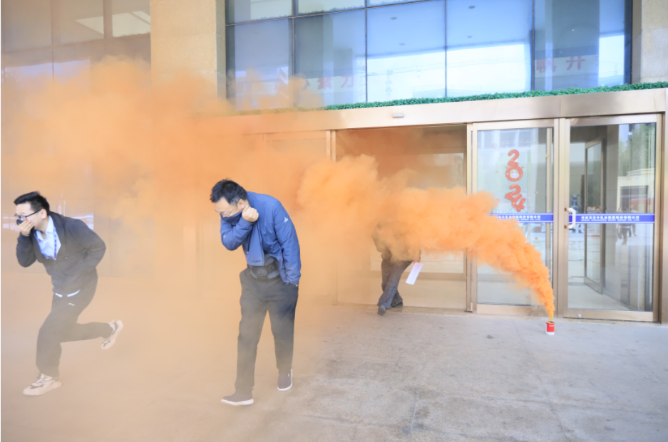 增強(qiáng)消防意識(shí)，筑牢安全底線丨花花牛乳業(yè)集團(tuán)組織消防應(yīng)急演練