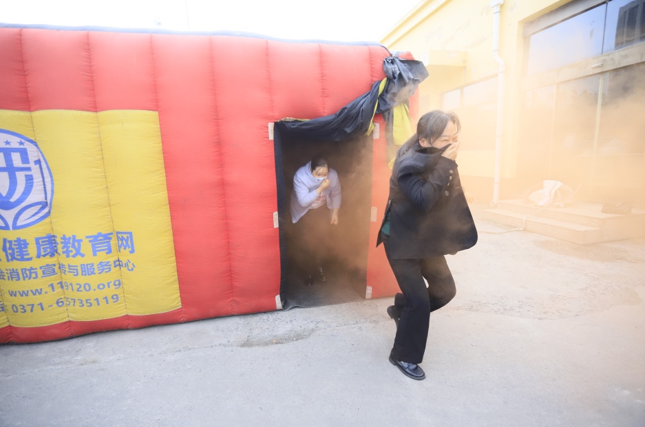 增強(qiáng)消防意識(shí)，筑牢安全底線丨花花牛乳業(yè)集團(tuán)組織消防應(yīng)急演練