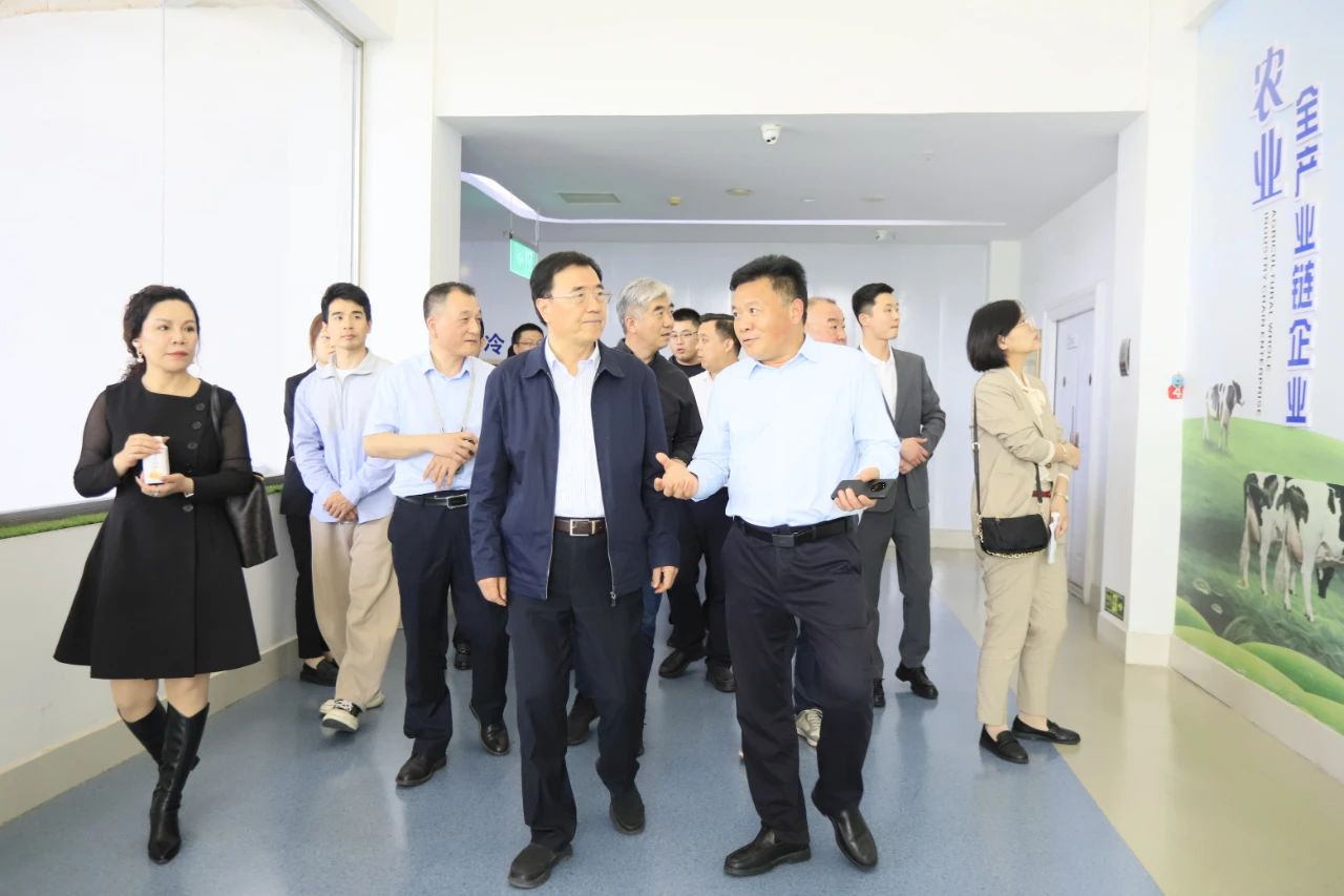 河南省2024國(guó)家“學(xué)生飲用奶計(jì)劃”推廣工作推進(jìn)會(huì)在鄭州成功舉辦！