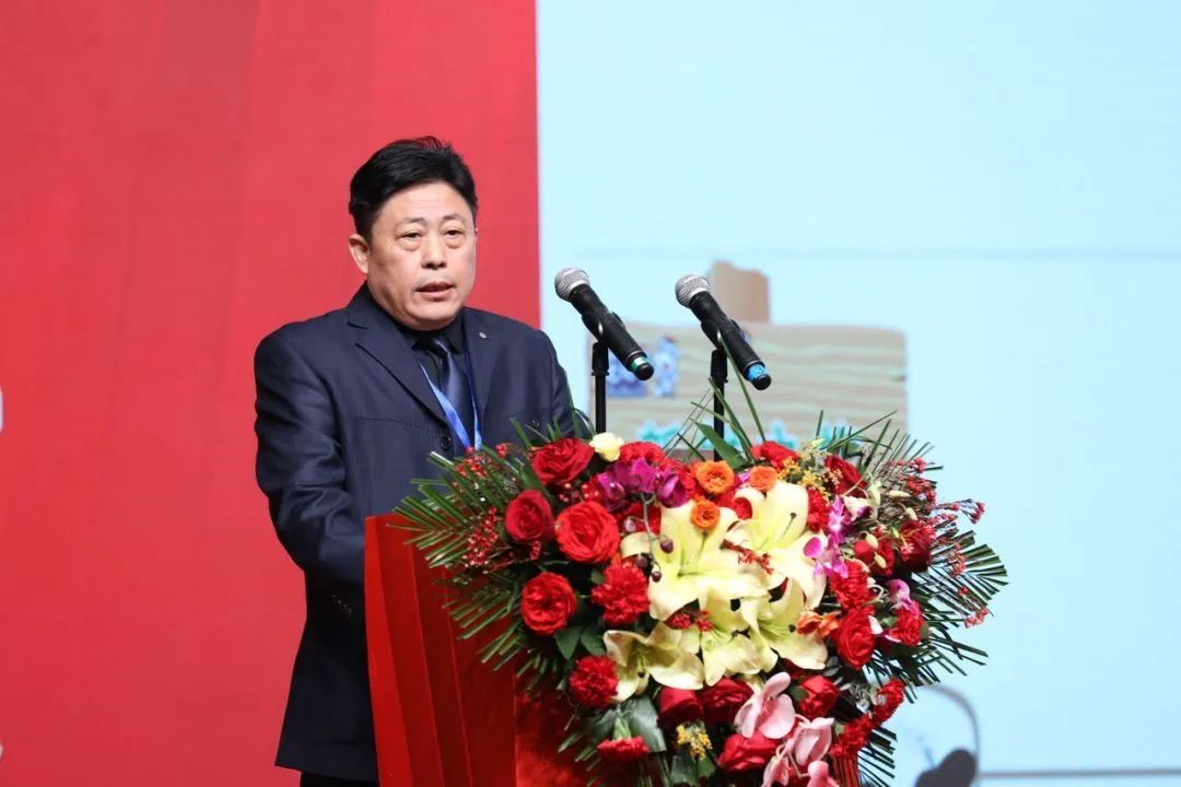 花花牛乳業(yè)30周年暨2024年客戶大會(huì)圓滿召開！