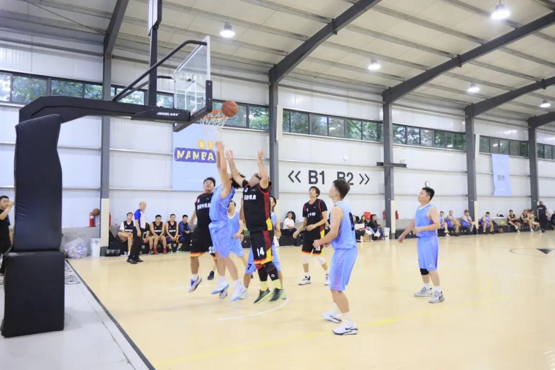 花花牛丨奪冠，奪冠，奪冠?。?！用冠軍為中國健兒喝彩！?。? style=