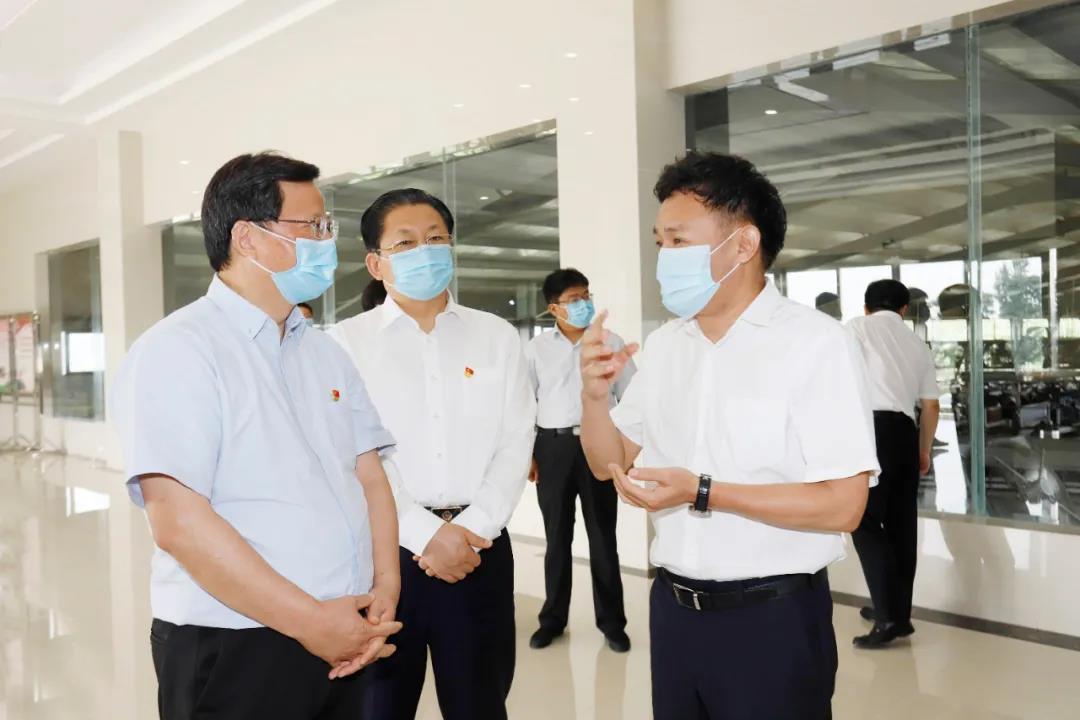 快訊 | 河南省委常委、省紀委書記、省監(jiān)委主任任正曉蒞臨花花牛乳業(yè)集團新蔡瑞亞牧場調(diào)研 快訊 | 河南省委常委、省紀委書記、省監(jiān)委主任任正曉蒞臨花花牛乳業(yè)集團新蔡瑞亞牧場調(diào)研
